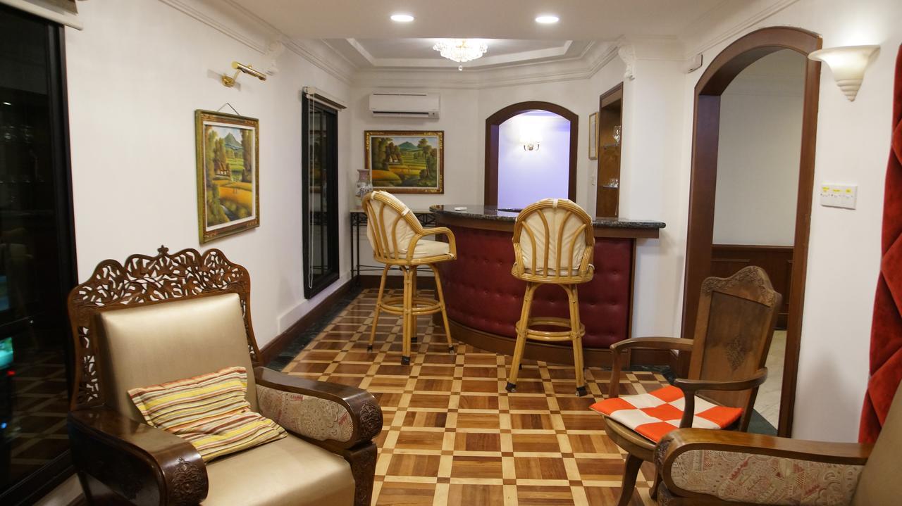 Marina Court Luxury Penthouse Aparthotel โกตาคินาบาลู ภายนอก รูปภาพ