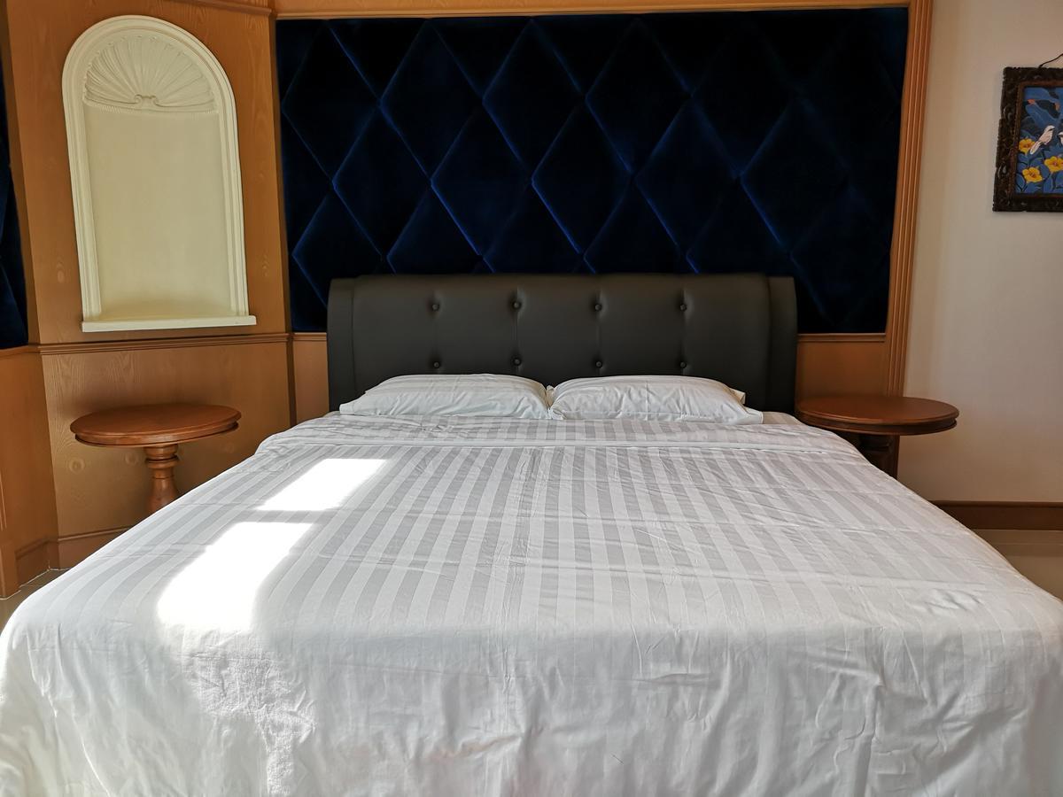 Marina Court Luxury Penthouse Aparthotel โกตาคินาบาลู ภายนอก รูปภาพ
