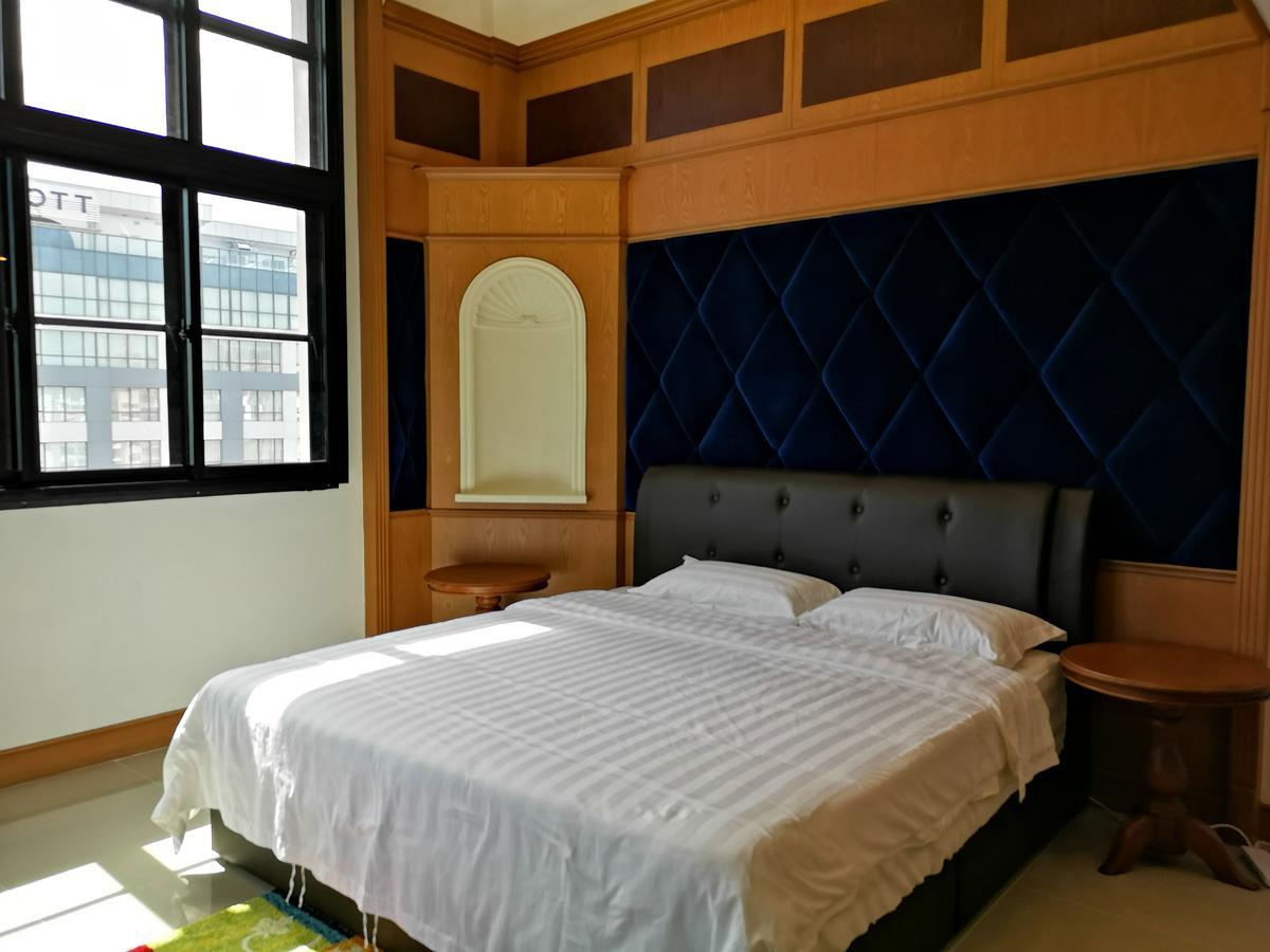 Marina Court Luxury Penthouse Aparthotel โกตาคินาบาลู ภายนอก รูปภาพ