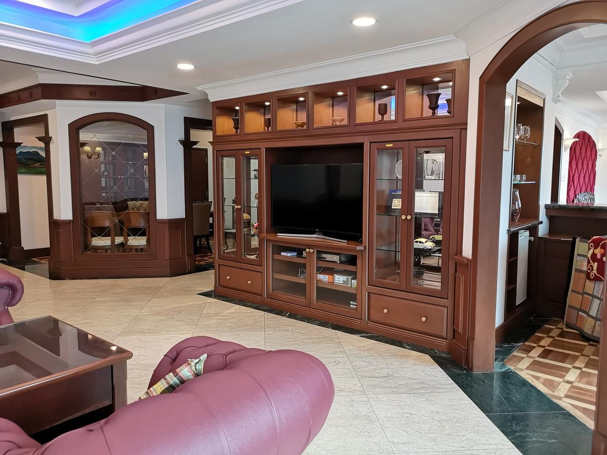 Marina Court Luxury Penthouse Aparthotel โกตาคินาบาลู ภายนอก รูปภาพ