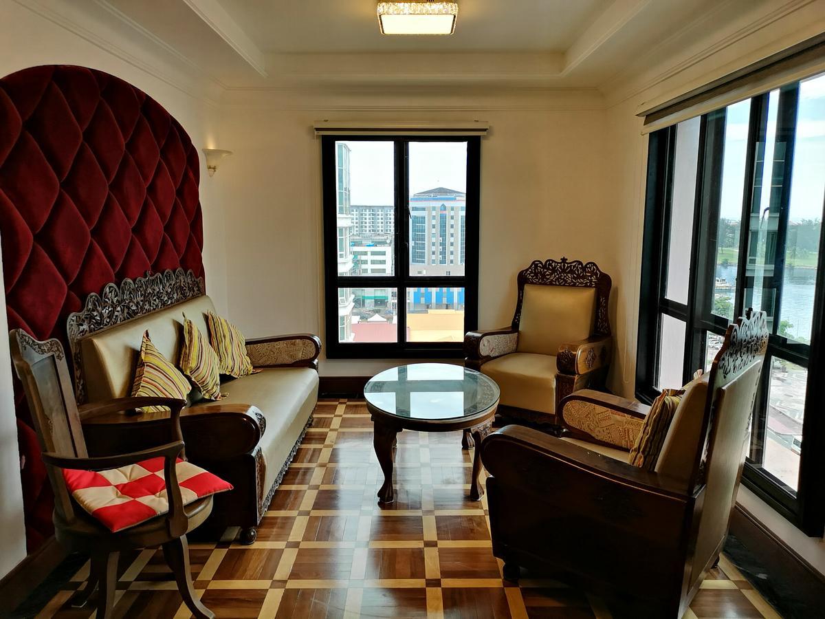 Marina Court Luxury Penthouse Aparthotel โกตาคินาบาลู ภายนอก รูปภาพ