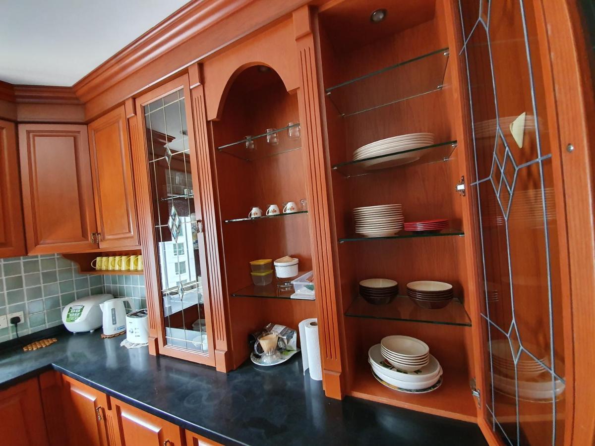 Marina Court Luxury Penthouse Aparthotel โกตาคินาบาลู ภายนอก รูปภาพ